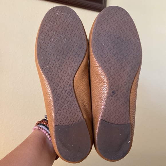 Tory Burch Chelsea Leather Ballet Flats - Picture 3 of 6